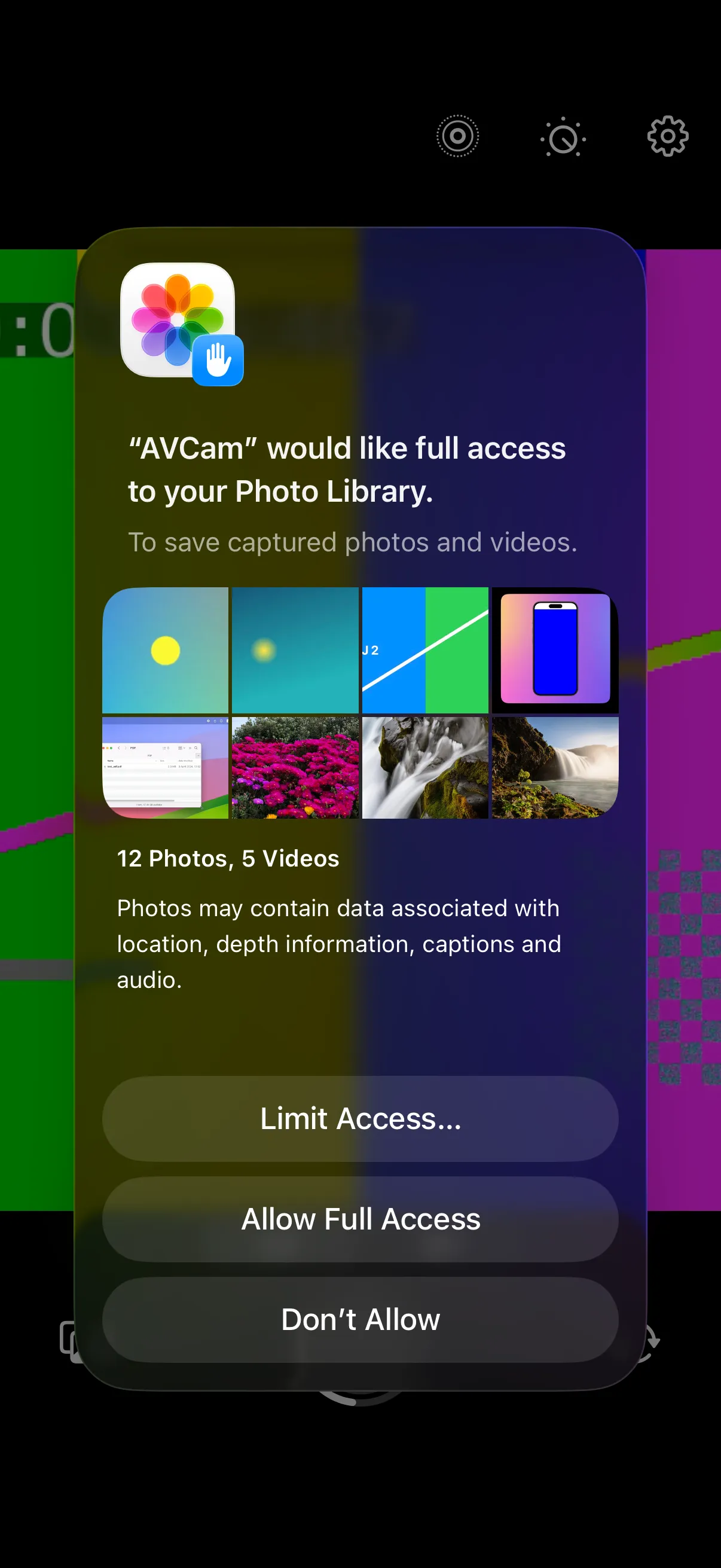 Photo capture — Snapshots return the live virtual frame